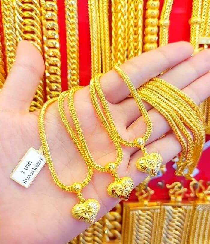 Gold Jewelry - a serious gift for thai girlfriend (Flowers-Thailand)