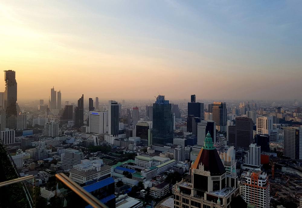 Flower Delivery in Bangkok - is an area of ​​1,500 square kilometers and 15 million inhabitants